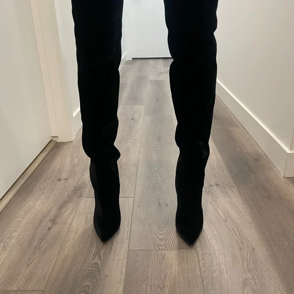 YSL Niki Boot - Picture 4 of 5